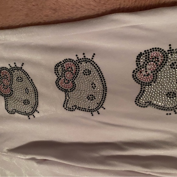 Hello kitty white velour pants. NWT size small. Forever21. Sold out. - Picture 3 of 4